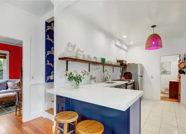 Property at 24 Hunter Ave, Newport, RI, 02840, 2 beds, 1.5 baths, [object Object]