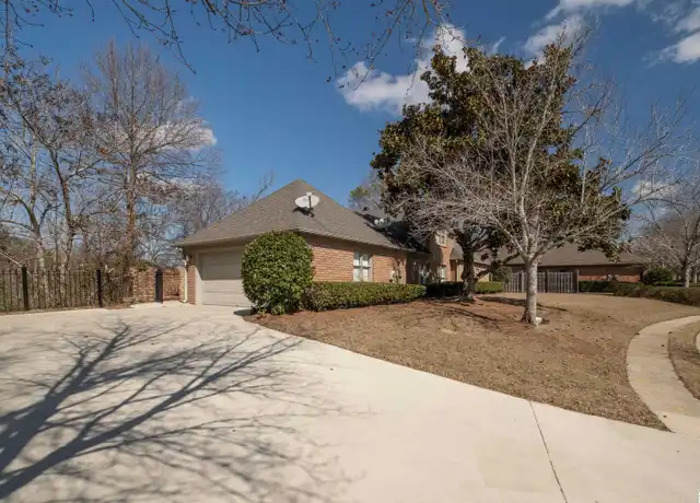 Property at 4006 Vestview Dr, Vestavia, AL, 35242, 3 beds, 3 baths, [object Object]