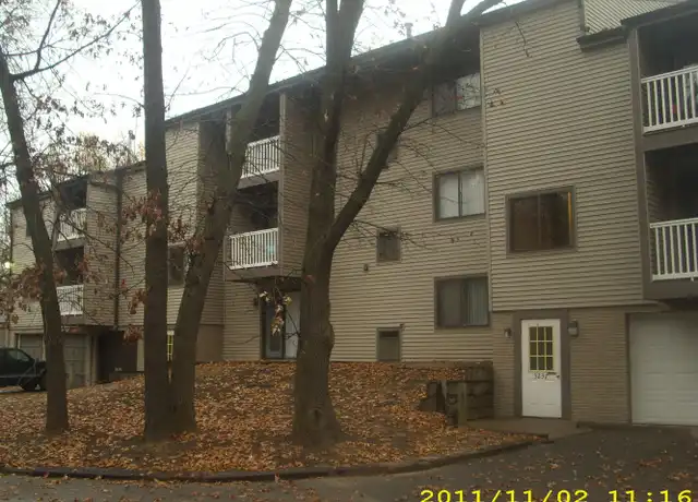 Property at 3215 Pioneer Ave SE Unit 323504, Cedar Rapids, IA, 52403, 1 bed, 1 bath, [object Object]