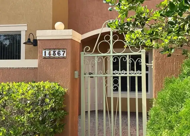 Property at 14367 SW 10th St #2302, Pembroke Pines, FL, 33027, 3 beds, 2.5 baths, [object Object]
