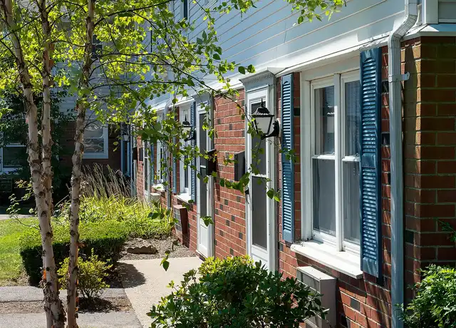 Property at Stony Brook Commons - 390 Blue Ledge Dr, Roslindale, MA, 02131, 0-3 beds, 1-1.5 bath, [object Object]