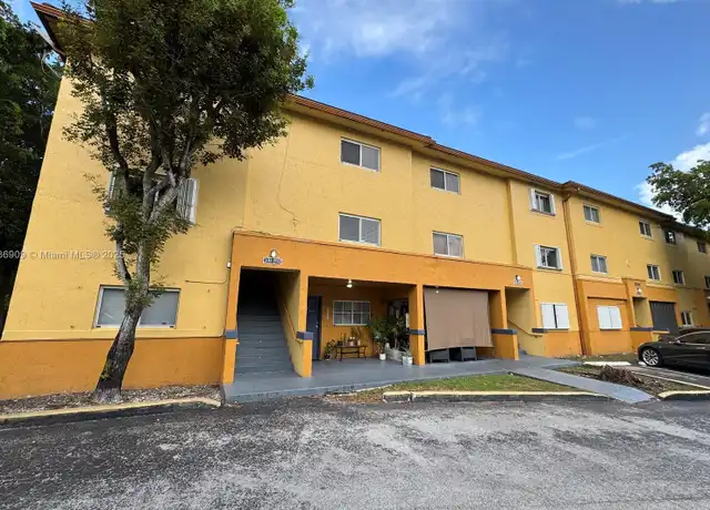 Property at 8249 SW 149th Ct Unit 6-201, Miami, FL, 33193, 1 bed, 1.5 baths, [object Object]