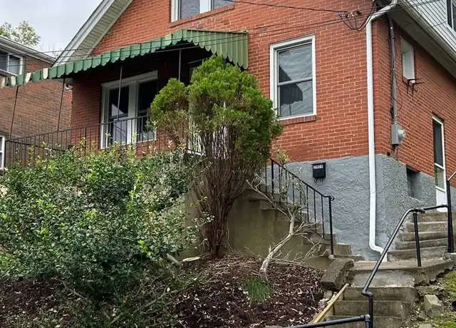 Property at 2900 Roland Ave, Pittsburgh, PA, 15227, 2 beds, 2.5 baths, [object Object]