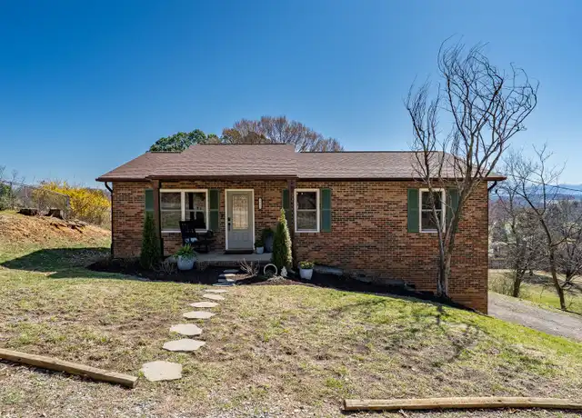 Property at 1212 Rocky Hollow Rd, Jonesborough, TN, 37659, 4 beds, 4 baths, [object Object]