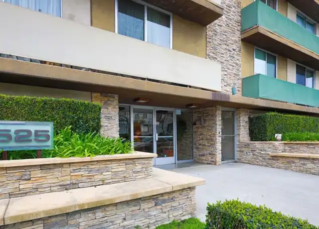 Property at 525 N Sycamore Ave, Los Angeles, CA, 90036, 1 bed, 1 bath, [object Object]