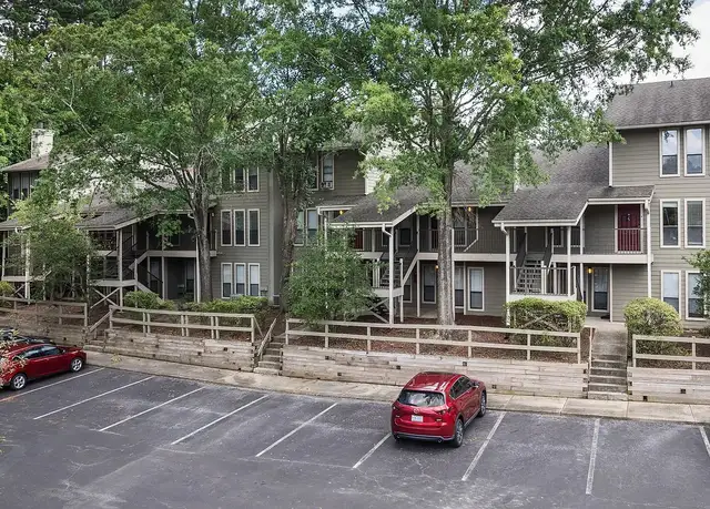 Photo of 110 Piney Mountain Rd, Chapel Hill, NC 27514