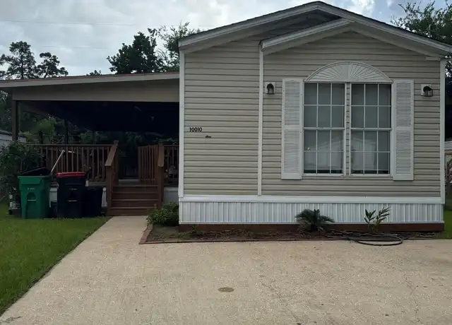 Property at 10010 Cedar Landing Dr, Baytown, TX, 77521, 3 beds, 2 baths, [object Object]