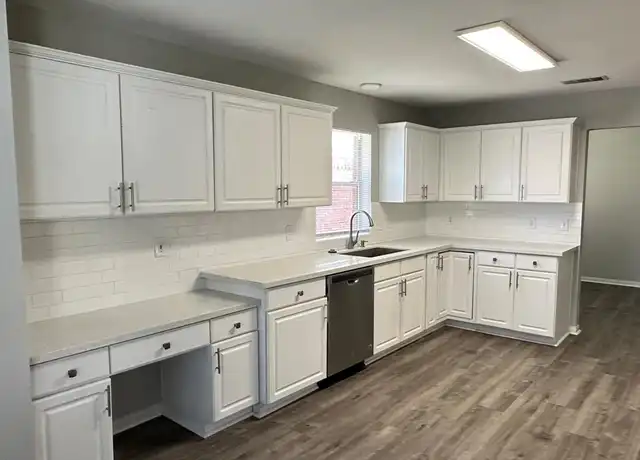 Property at 806 Legend Spring Dr, Katy, TX, 77494, 4 beds, 2 baths, [object Object]