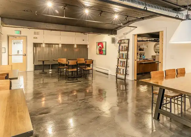 Property at 10th Street Lofts - 112 10th St, Des Moines, IA, 50309, 0-1 beds, 1 bath, [object Object]