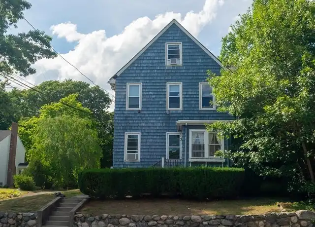 Property at 137 Central Ave Unit 1, Needham Heights, MA, 02494, 3 beds, 1 bath, [object Object]