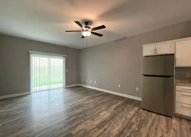 Property at 501 Wellington Way Unit 3, Winchester, KY, 40391, 0 beds, 1 bath, [object Object]