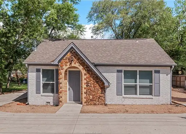Property at 302 W Duncan St, Bryan, TX, 77801, 3 beds, 2 baths, [object Object]