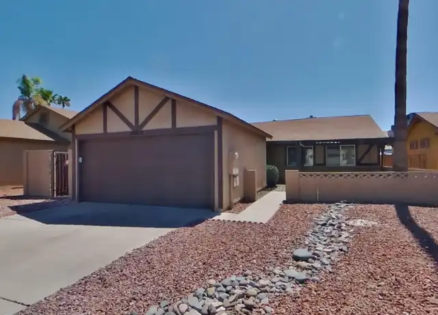 Property at 10017 N 66th Ln, Glendale, AZ, 85302, 3 beds, 2 baths, [object Object]