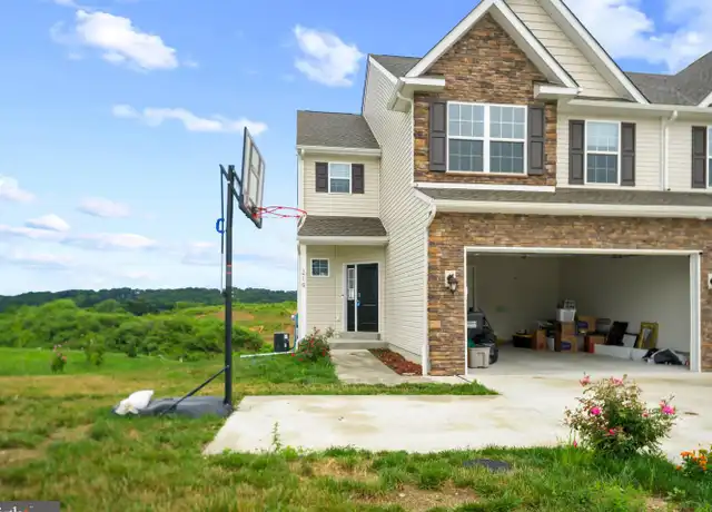 Property at 219 Sunglo Dr, SHOEMAKERSVLE, PA, 19555, 3 beds, 1.5 baths, [object Object]