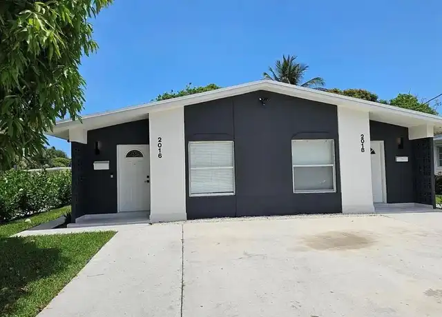 Property at 2016 Dock St, West Palm Beach, FL, 33401, 2 beds, 1 bath, [object Object]