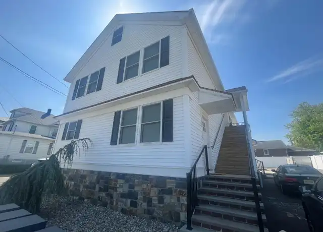 Property at 16 E Kupsch St Unit B, Sayreville, NJ, 08872, 2 beds, 1 bath, [object Object]