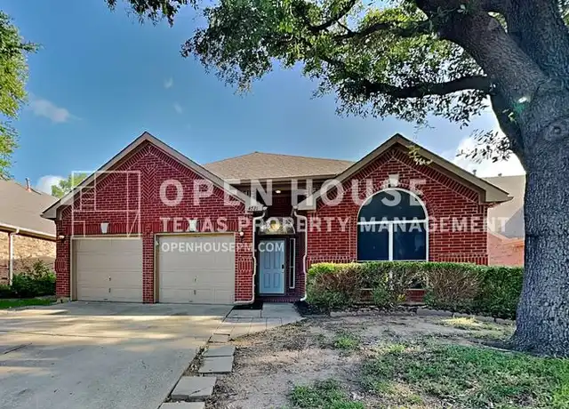 Property at 4721 Sabine St, Fort Worth, TX, 76137, 4 beds, 2 baths, [object Object]