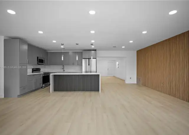Property at 2560 NW 122nd St, Miami, FL, 33167, 4 beds, 2 baths, [object Object]