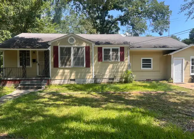 Property at 534 Avalon Rd, Jackson, MS, 39206, 4 beds, 2 baths, [object Object]