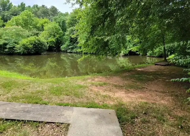 Property at 123 Eaglewood Way, Athens, GA, 30606, 1 bed, 1 bath, [object Object]