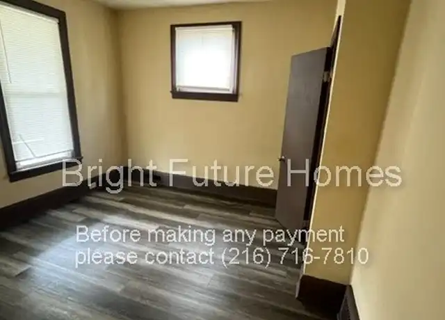 Property at 20101 Tracy Ave, Euclid, OH, 44123, 2 beds, 1 bath, [object Object]