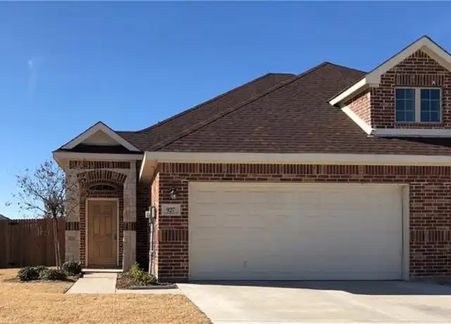 Property at 927 Skyview Dr, Midlothian, TX, 76065, 3 beds, 2 baths, [object Object]