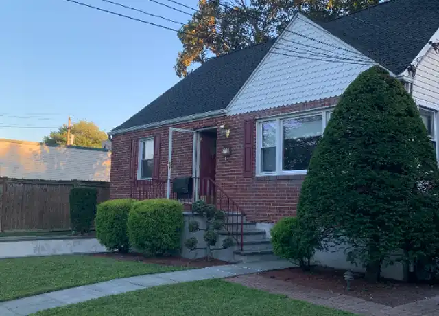 Property at 120 Bradford Ave Unit 2, Mamaroneck, NY, 10543, 1 bed, 1 bath, [object Object]
