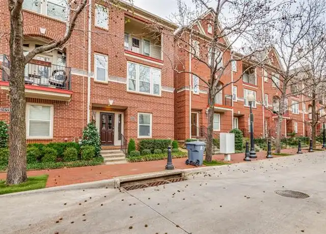 Property at 2476 Worthington St, Dallas, TX, 75204, 2 beds, 2.5 baths, [object Object]
