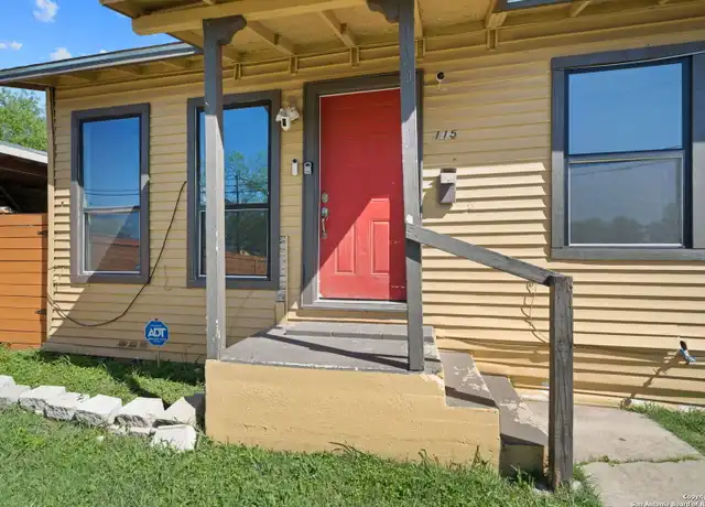 Property at 115 Dumoulin Ave, San Antonio, TX, 78210, 3 beds, 2 baths, [object Object]