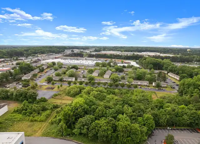 Property at Hartwell Cove - 201 Miracle Mile Dr, Anderson, SC, 29621, 1-3 bed, 1-2 bath, [object Object]