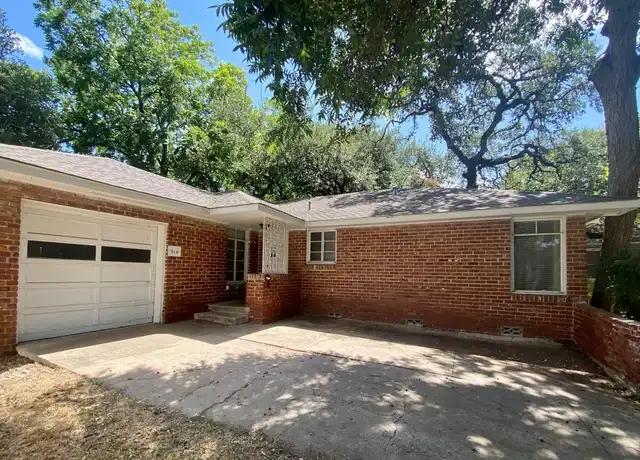 Property at 914 Keith Ln, Austin, TX, 78705, 3 beds, 2 baths, [object Object]