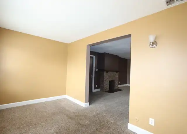 Property at 3525 N Pennsylvania St, Indianapolis, IN, 46205, 1 bed, 1 bath, [object Object]