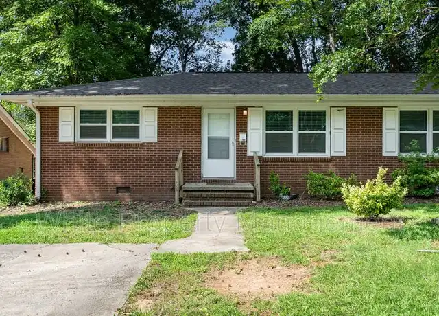 Property at 602 Camrose Dr, Charlotte, NC, 28215, 2 beds, 1 bath, [object Object]