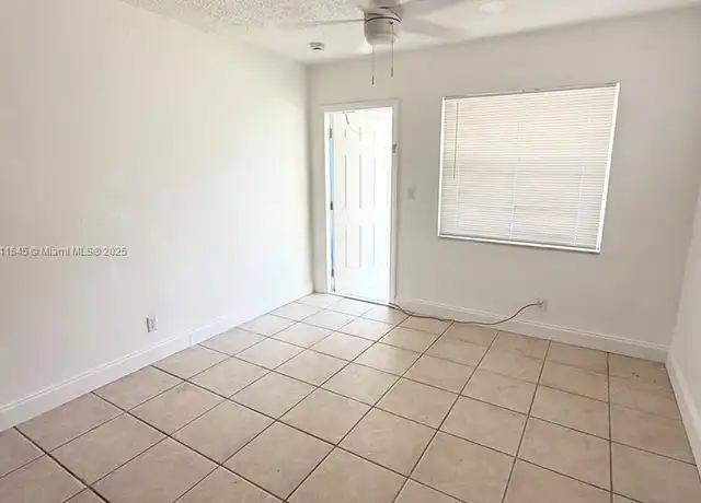 Property at 241 SE Park St Unit 4, Dania Beach, FL, 33004, 0 beds, 1 bath, [object Object]