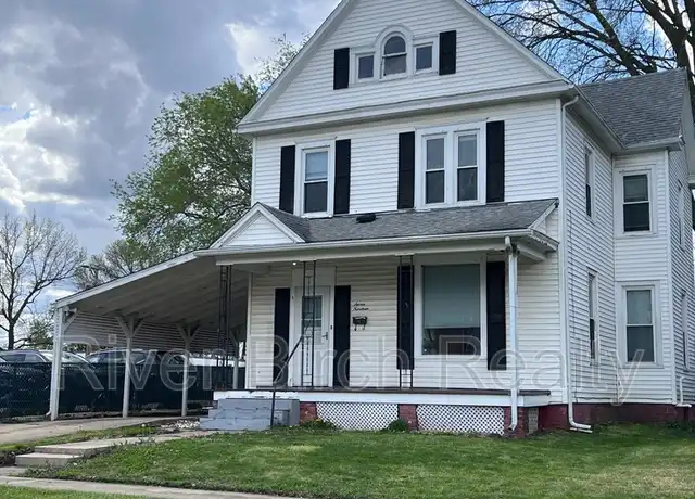 Property at 719 N 8th St, Springfield, IL, 62702, 4 beds, 2 baths, [object Object]
