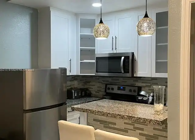 Property at 760 Jefferson Ave #16, Miami Beach, FL, 33139, 1 bed, 1 bath, [object Object]