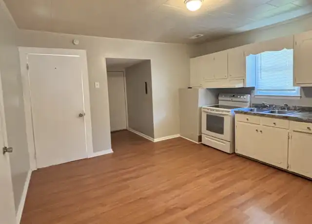 Property at 410 Gardner St, Shelby, NC, 28150, 2 beds, 1.5 baths, [object Object]