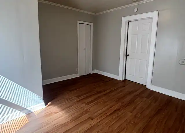 Property at 410 Gardner St, Shelby, NC, 28150, 2 beds, 1.5 baths, [object Object]
