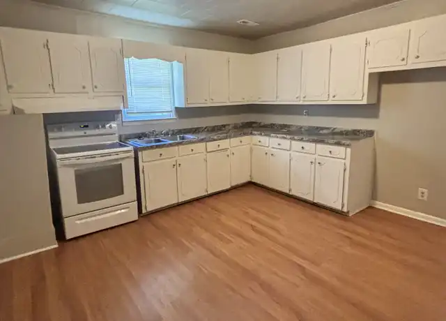 Property at 410 Gardner St, Shelby, NC, 28150, 2 beds, 1.5 baths, [object Object]