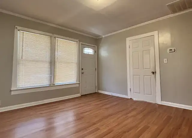 Property at 410 Gardner St, Shelby, NC, 28150, 2 beds, 1.5 baths, [object Object]