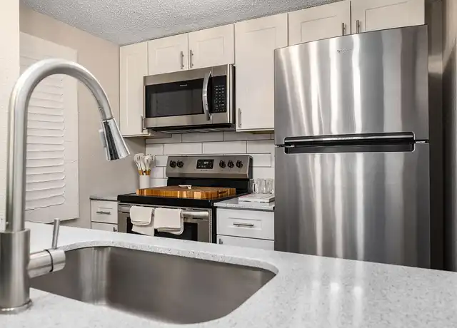 Property at The Carmin - 711 Brentford Pl, Arlington, TX, 76006, 1-2 bed, 1-2 bath, [object Object]
