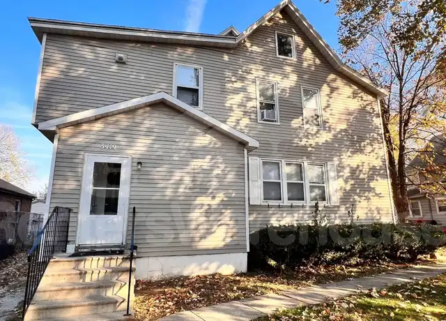 Property at 3419 1st St, Des Moines, IA, 50313, 1 bed, 1 bath, [object Object]