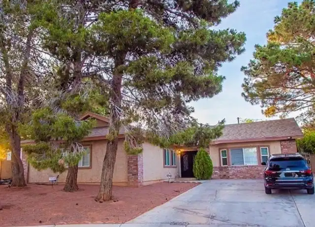 Property at 5033 Saluda Cir, Las Vegas, NV, 89118, 3 beds, 2 baths, [object Object]