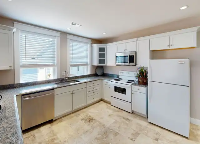 Property at 1610 Forest Ave Unit FA1610 BR1 (Attic Front Left/West), Knoxville, TN, 37916, 7 beds, 4 baths, [object Object]
