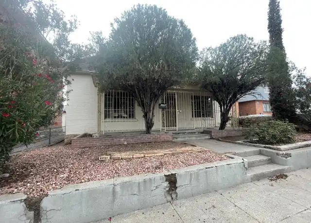 Property at 1522 E Yandell Dr, El Paso, TX, 79902, 4 beds, 2 baths, [object Object]