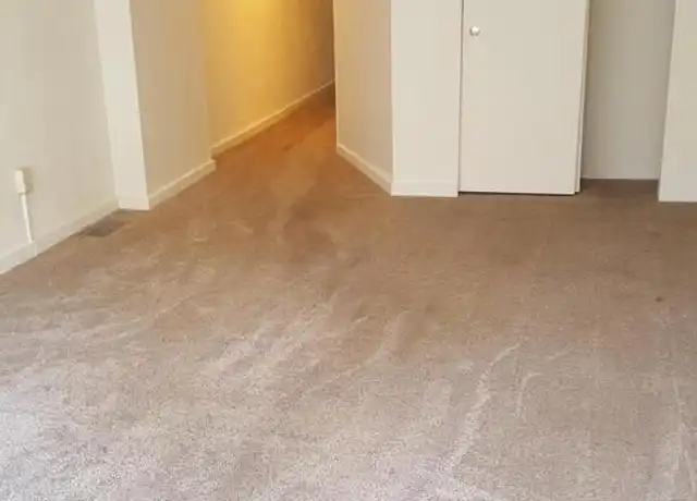 Property at 539 Corey Ave Unit 3, Braddock, PA, 15104, 2 beds, 1 bath, [object Object]