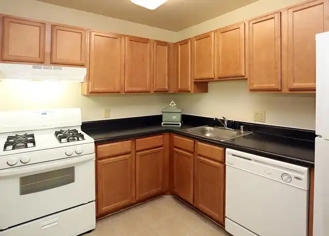 Property at Spa Cove Apartments - 1012 Primrose Rd, Annapolis, MD, 21403, 1-3 bed, 1-2 bath, [object Object]
