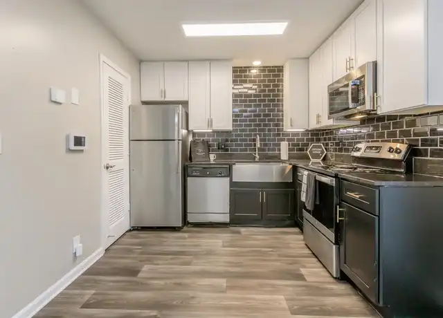 Property at Colony House Apartments - 1510 Huntington Dr, Murfreesboro, TN, 37130, 1-3 bed, 1-2 bath, [object Object]