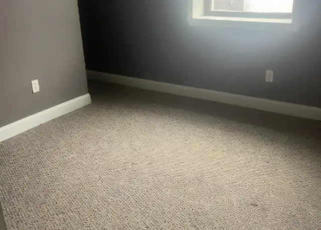 Property at 260 Fountain St Unit D7, Fall River, MA, 02721, 3 beds, 1 bath, [object Object]