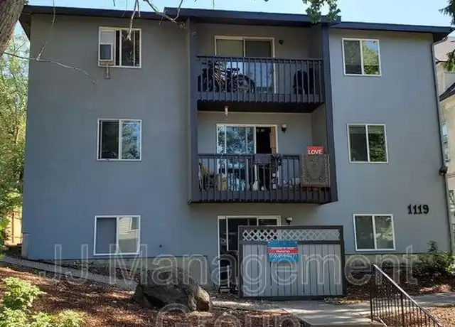Property at 1119 W 11th Ave Unit 2, Spokane, WA, 99204, 3 beds, 1 bath, [object Object]